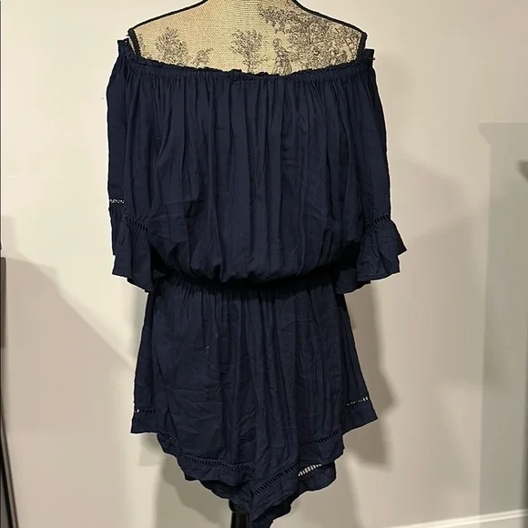 Live 4 Truth Navy Blue Off-Shoulder shorts Romper Size Large - Picture 2 of 9